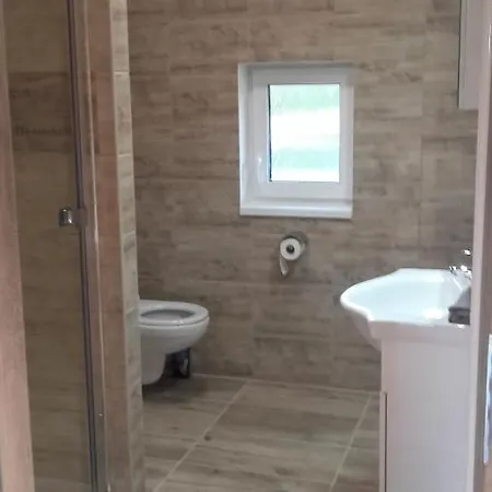 Apartmany Audy 2 Mníšek pod Brdy Exterior foto